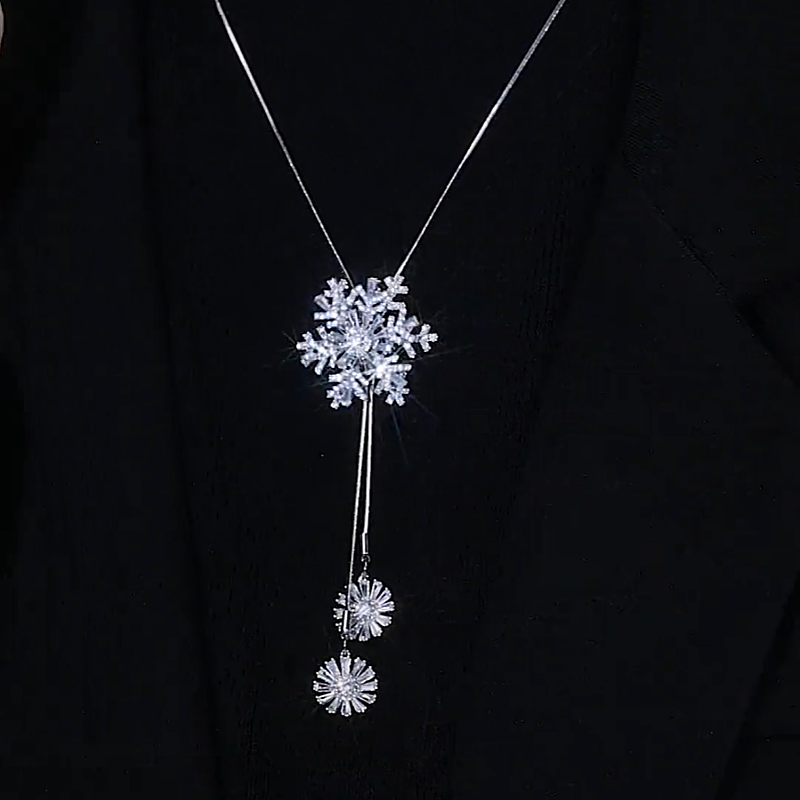 14K Gold-Plated Christmas Rotating Zircon Snowflake Sweater Chain Necklace