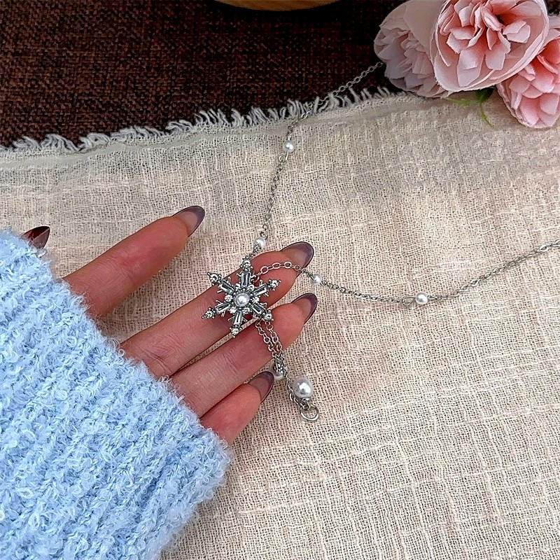 14K Gold-Plated Christmas Snowflake Pearl Tassel Necklace