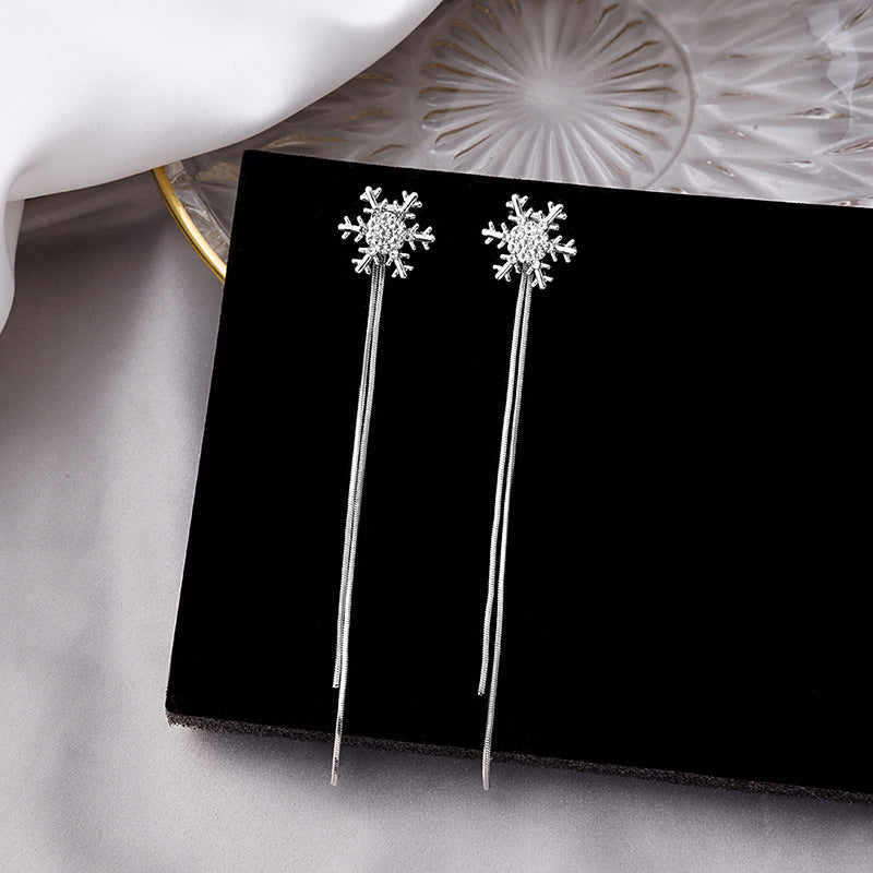 14K Gold-Plated Elegant Christmas Snowflake Tassel Earrings