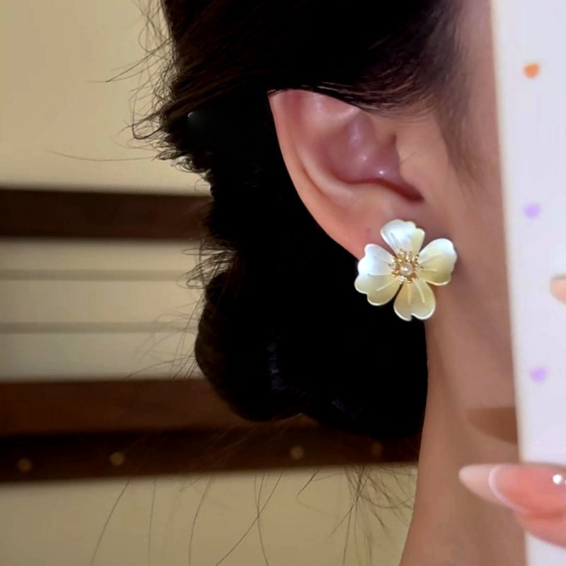 14K Gold-Plated Elegant Flower Stud Earrings
