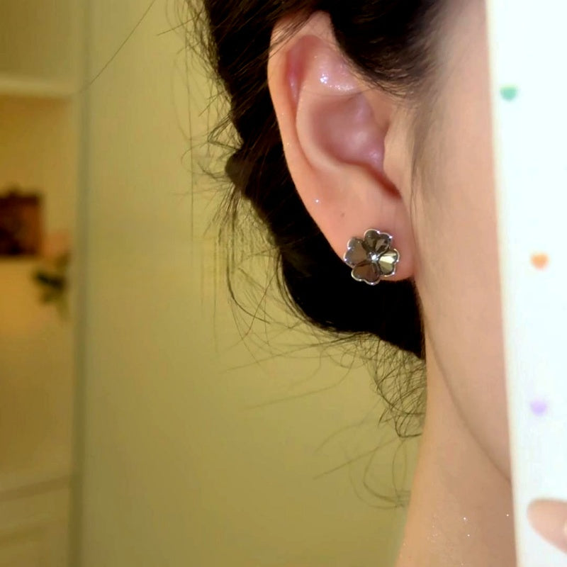 14K Gold-Plated Elegant Gray Petal Flower Stud Earrings