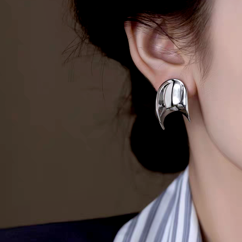 14K Gold-Plated Elegant Minimalist Metal Spiral Earrings