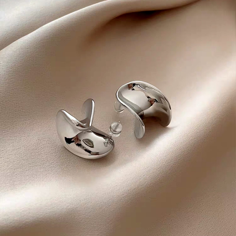 14K Gold-Plated Elegant Minimalist Metal Spiral Earrings