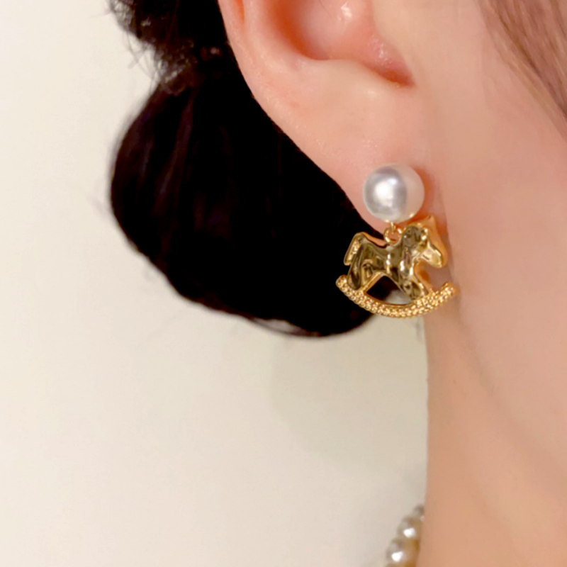 14K Gold-Plated Horse Pearl Earrings
