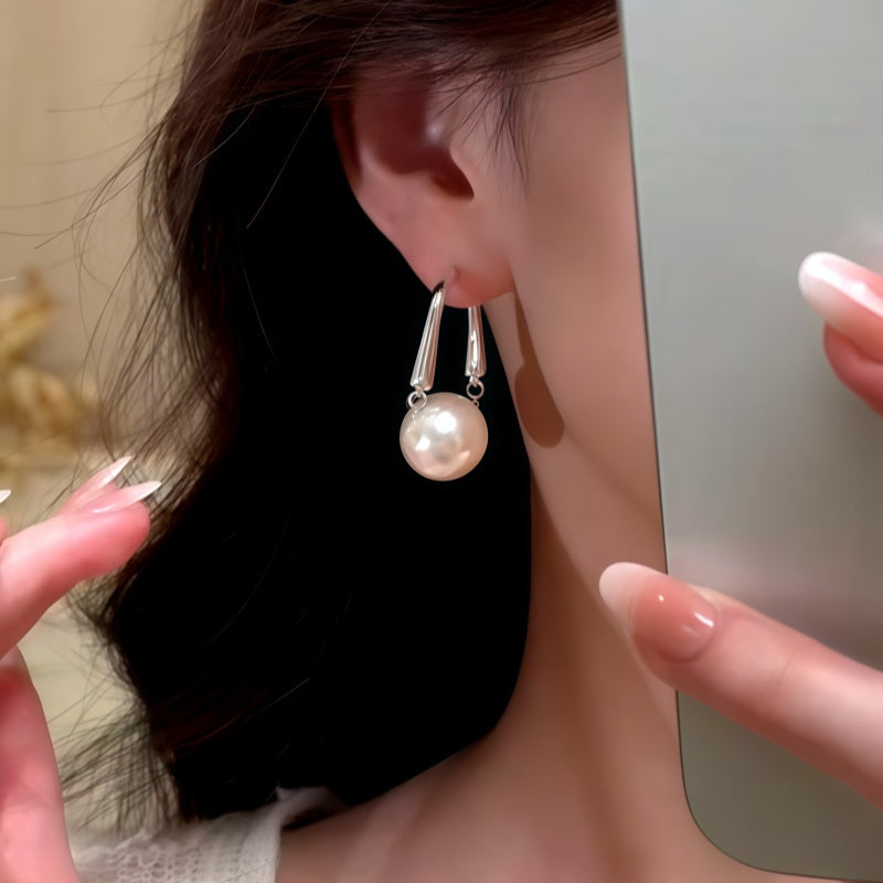 14K Gold-Plated Luxury Pearl Chain Earrings