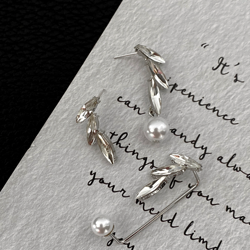 14K Gold-Plated Zircon Diamond Leaf Bead Ear Cuff Earrings