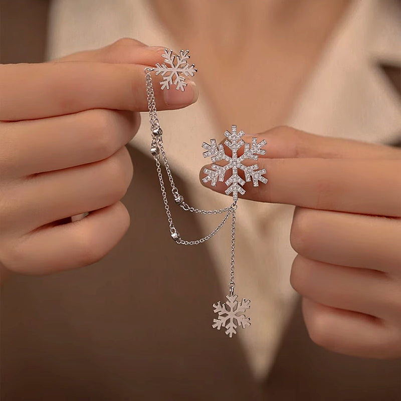 18K Gold-Plated Christmas Snowflake Ear Clip Earrings