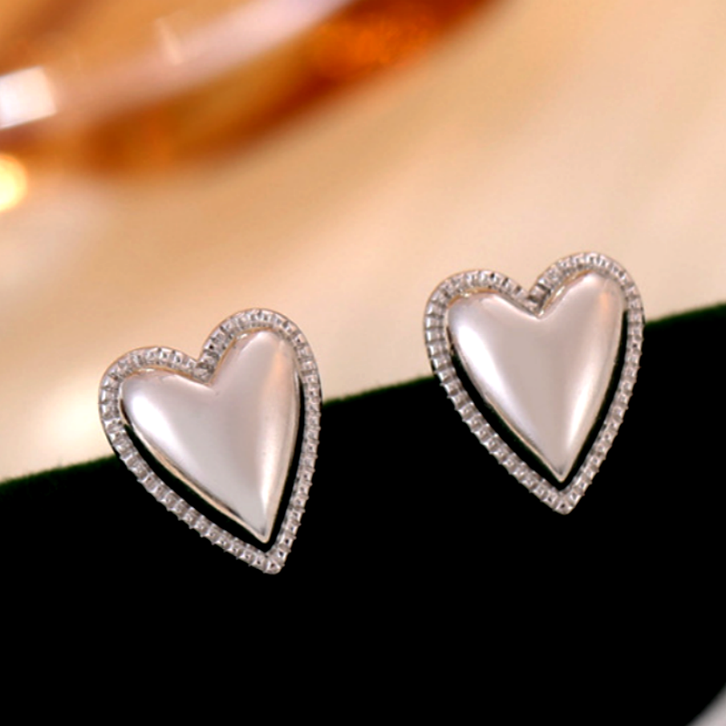 Sterling Silver Elegant Heart Studs