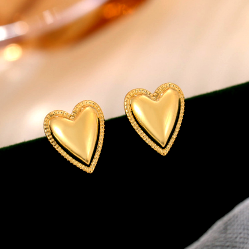 Sterling Silver Elegant Heart Studs