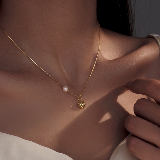 Sterling Silver Luxury Heart Pearl Necklace