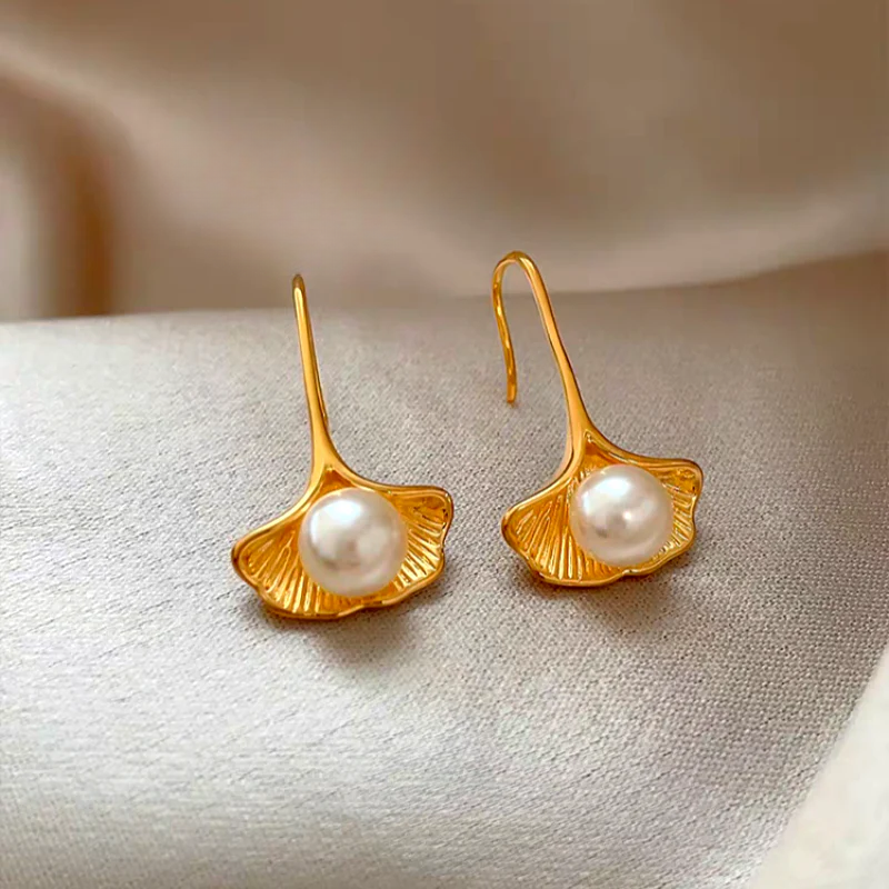 14K Gold-Plated Luxury Shell Pearl Ear Hook Earrings