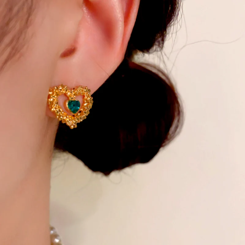 14K Gold-Plated Luxury Zircon Diamond Hollow Heart Stud Earrings